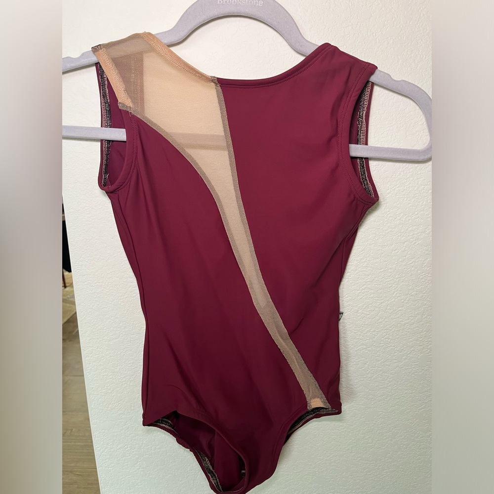 Lucky Leo leotard